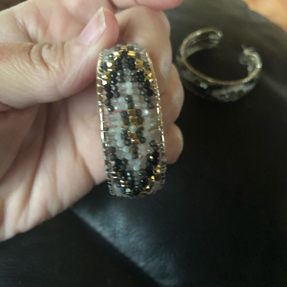 New Kendra Scott earrings